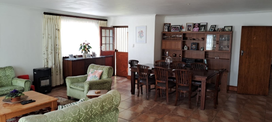 3 Bedroom Property for Sale in Strandfontein Village Western Cape